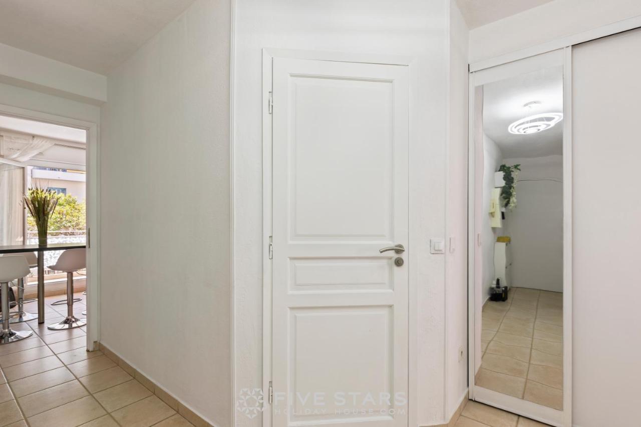 Suite Miami Five Stars Holiday House นีซ ภายนอก รูปภาพ
